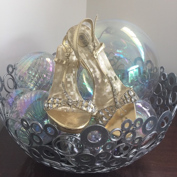 🌤Delicacy Shoes🌤 - Picture 3 of 8